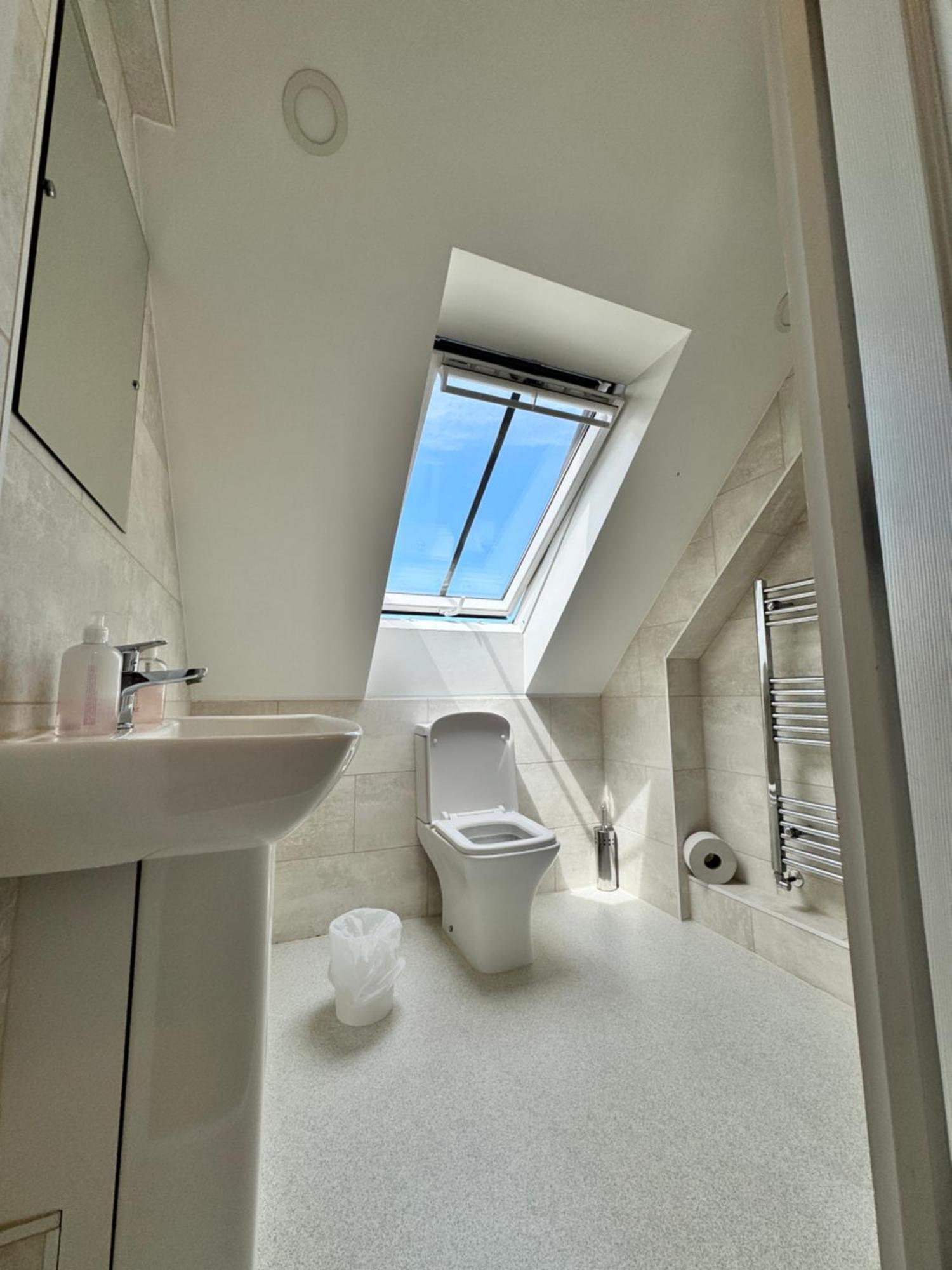 Relaxing Airport Rooms Stanwell Екстер'єр фото